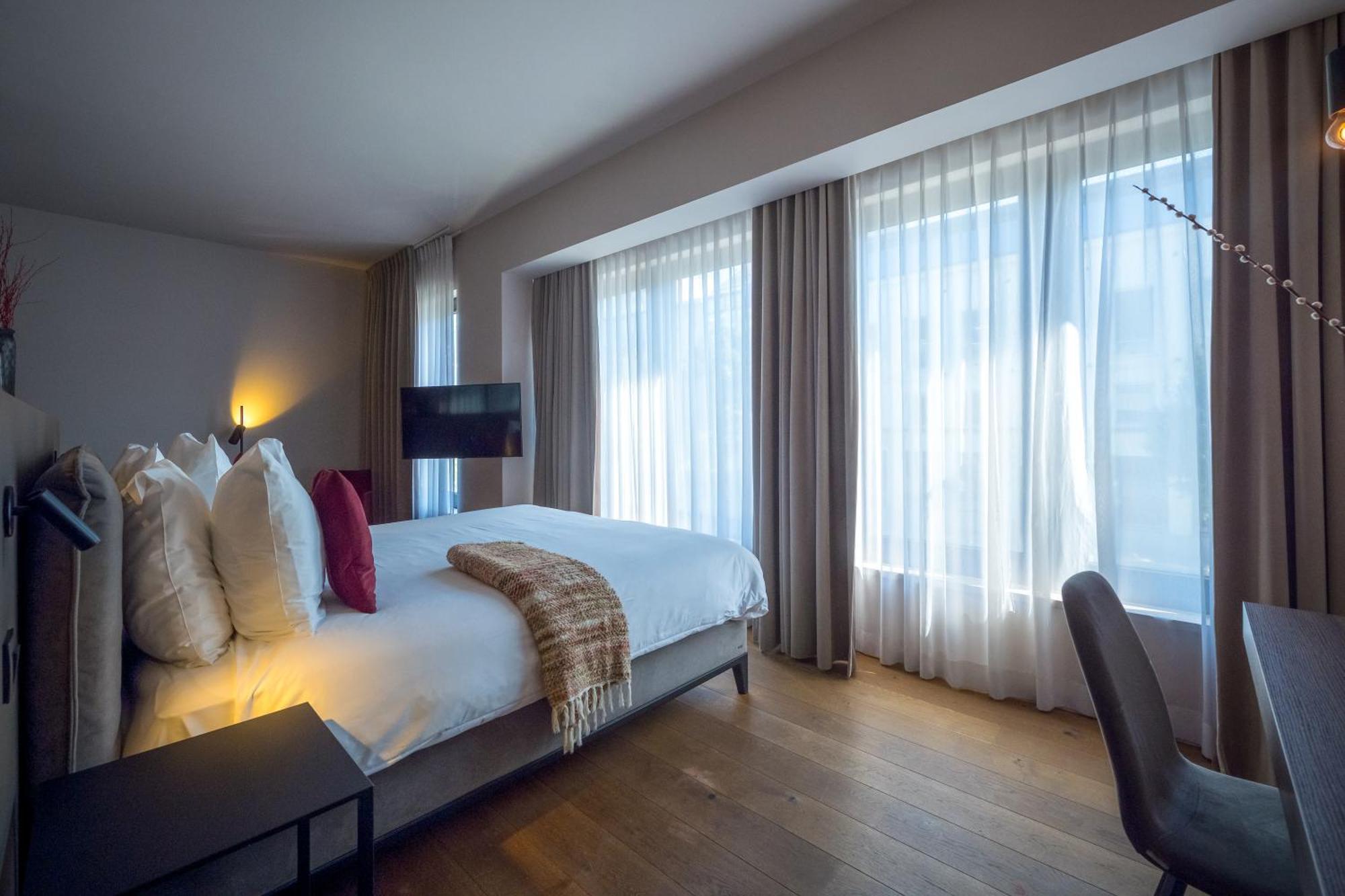 U Eat & Sleep Antwerp Hotel Екстериор снимка