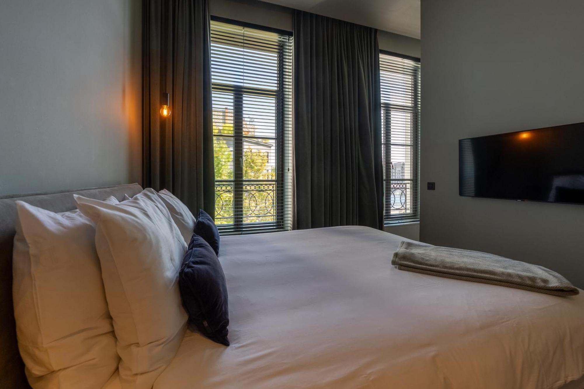 U Eat & Sleep Antwerp Hotel Екстериор снимка