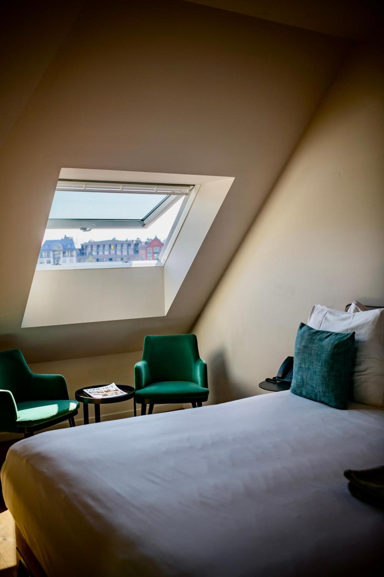 U Eat & Sleep Antwerp Hotel Екстериор снимка