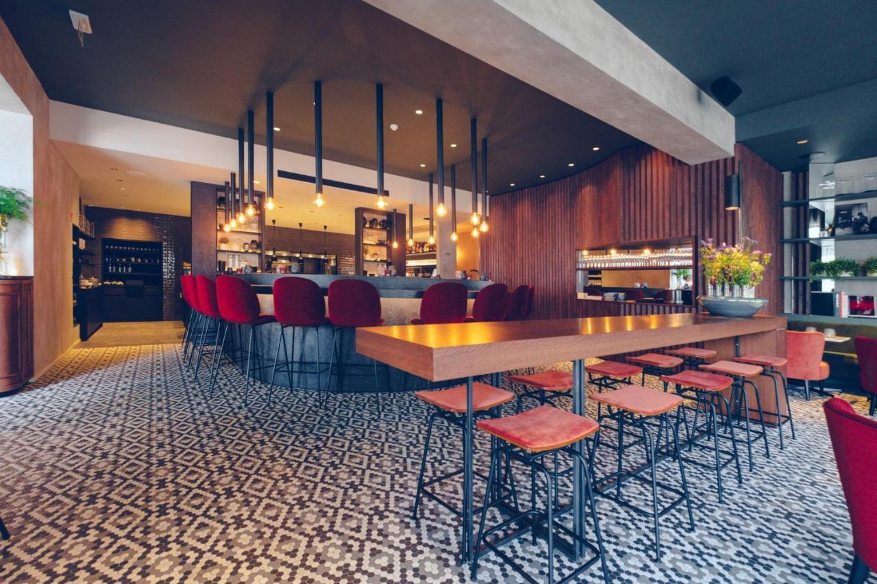 U Eat & Sleep Antwerp Hotel Екстериор снимка