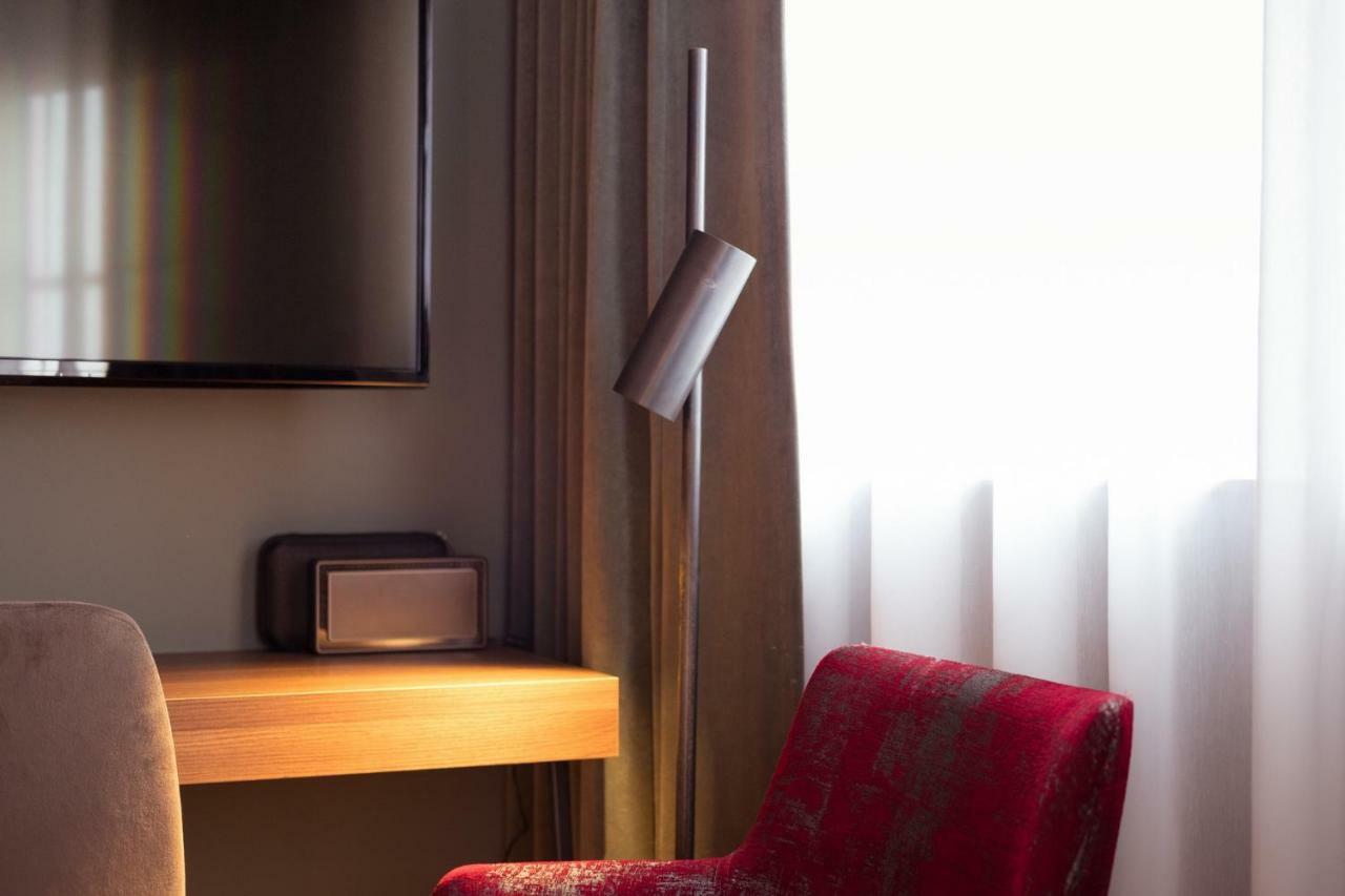U Eat & Sleep Antwerp Hotel Екстериор снимка